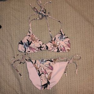 O’Neil bikini set